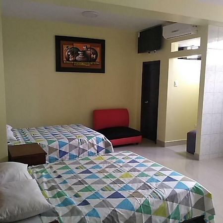 Hotel Los Ceibos Jipijapa Ngoại thất bức ảnh
